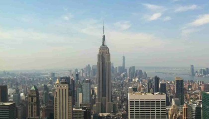 快吧游戏：一站式游戏平台，整合下载、资讯及社区互动