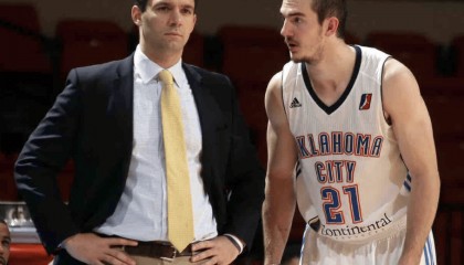 雷霆头号奇兵：湖人旧将20分全场替补最高，雷霆G2大胜步行者