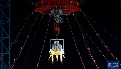 我国首次完成载人月球探测任务揽月月面着陆器着陆起飞综合验证试验