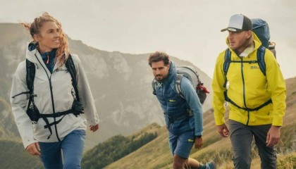 安踏闪电换帅！亚玛芬功臣姚剑接任狼爪全球总裁