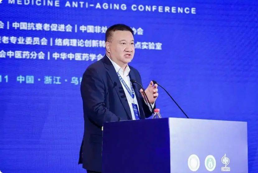 办公室养生指南丨 “办公室五式养生操”